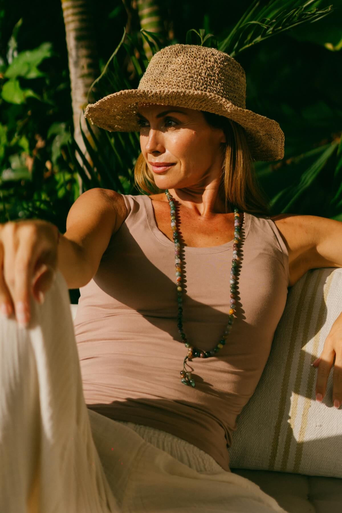 Surya wide brim hemp hat for women – ethically made in Nepal