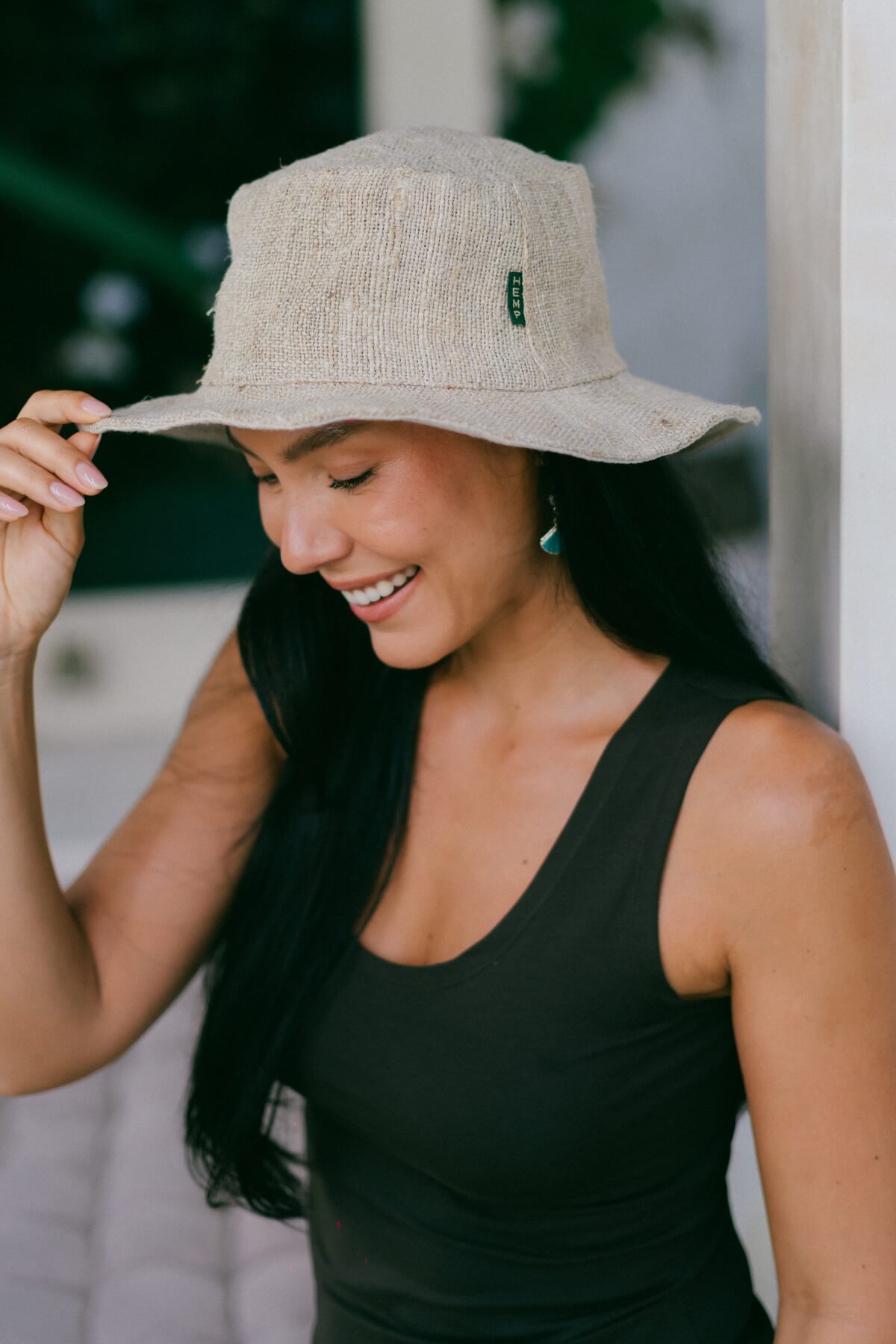 Organic wide brim hemp hats for women – wire in the brim for reshaping