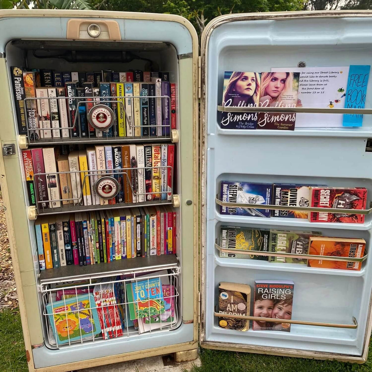 Michelle Springett's painted street library fridge