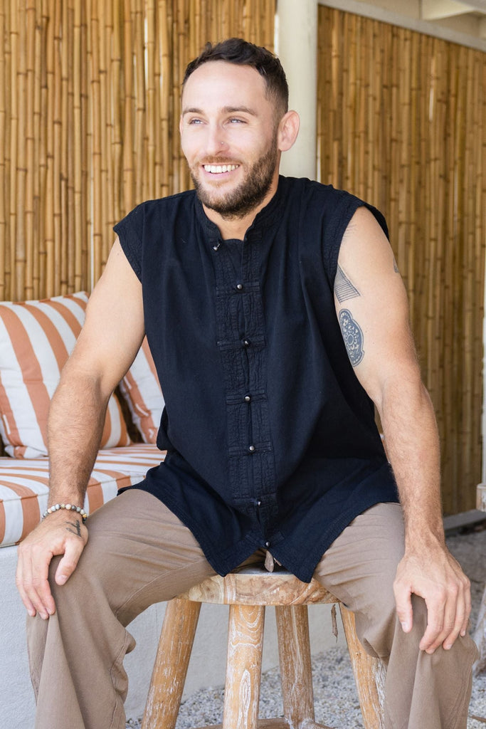 Surya Australia Ethical Cotton 'Lhasa' Shirt for men made in Nepal - Black