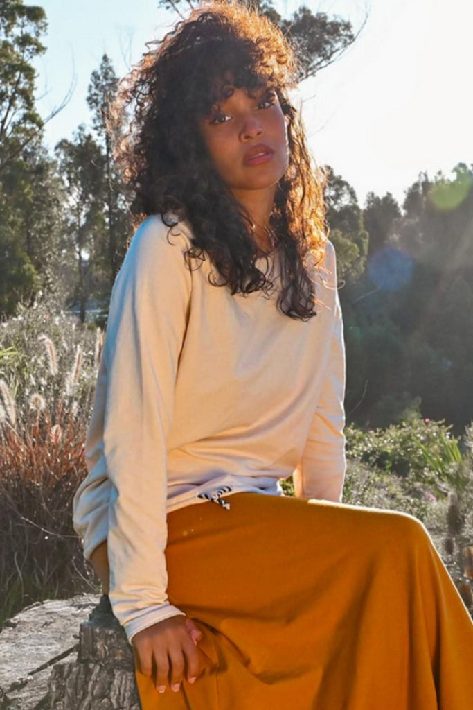 Surya Australia Organic Cotton Workout Top made in Nepal - Oatmeal