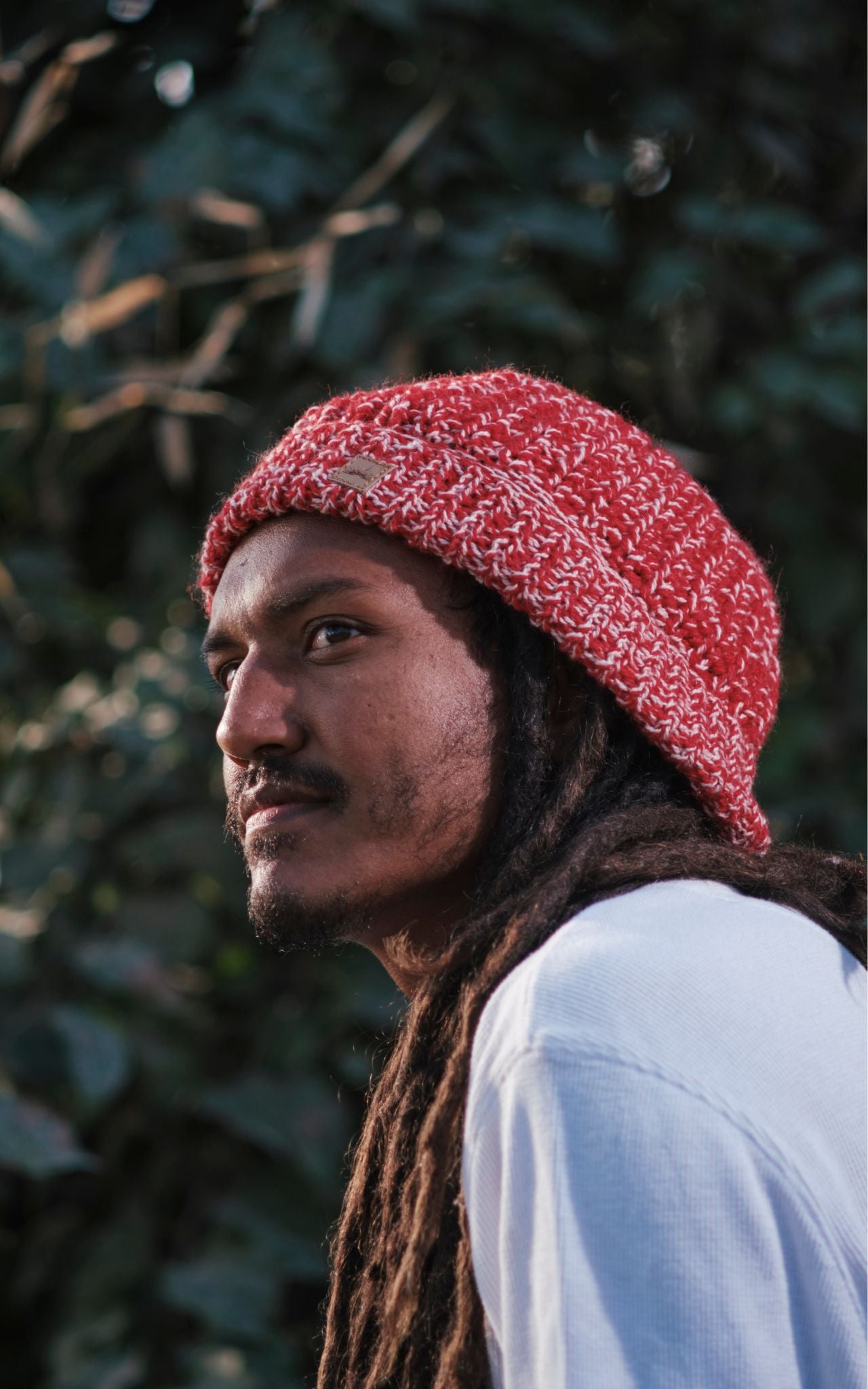 Surya Australia Ethical Merino Wool Beanie from Nepal for men - Red