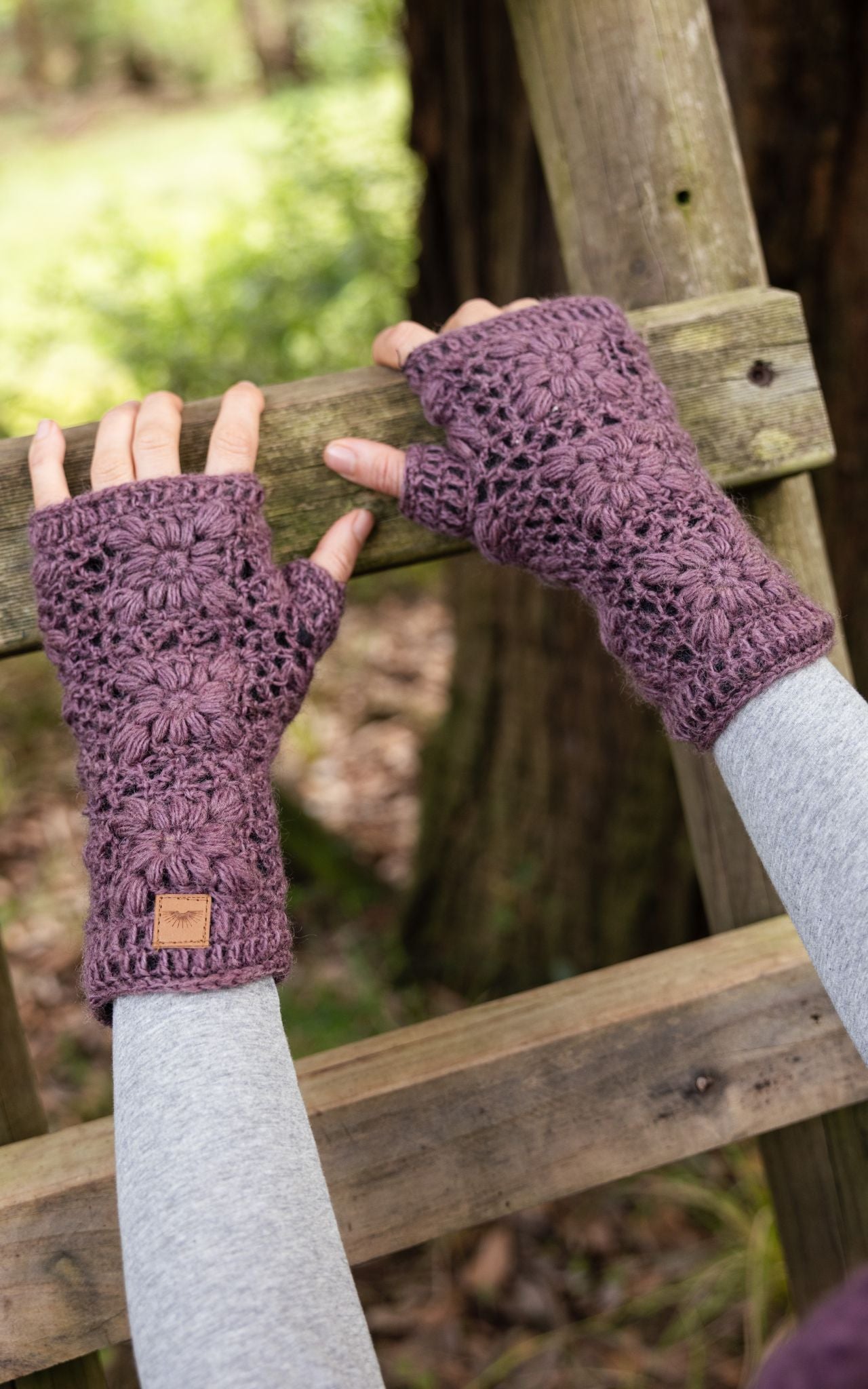 Surya Australia Woolen Hand warmers from Nepal - Purple