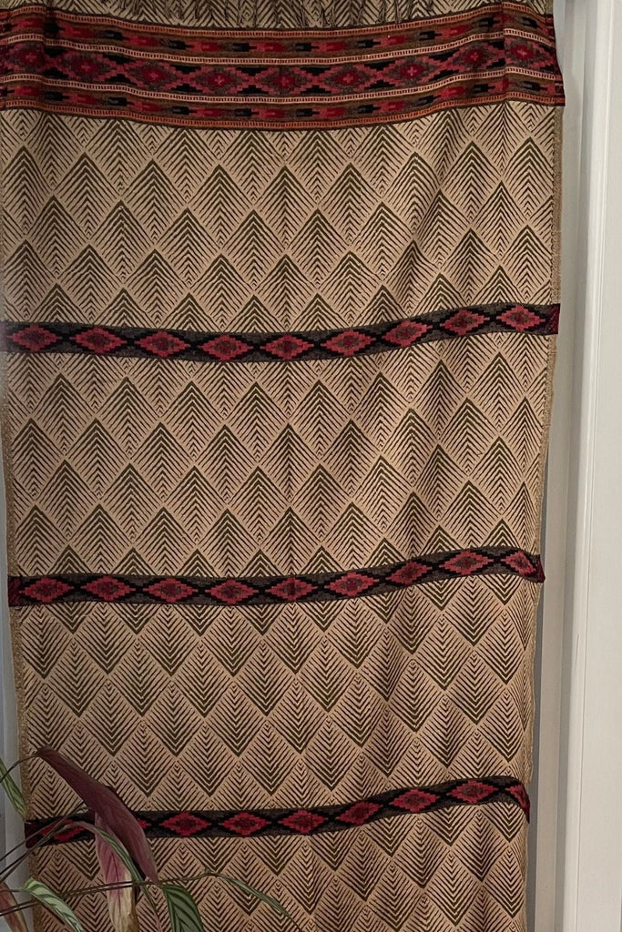 Surya Australia Ethical Tibetan Throw Rugs made in Nepal - Olive