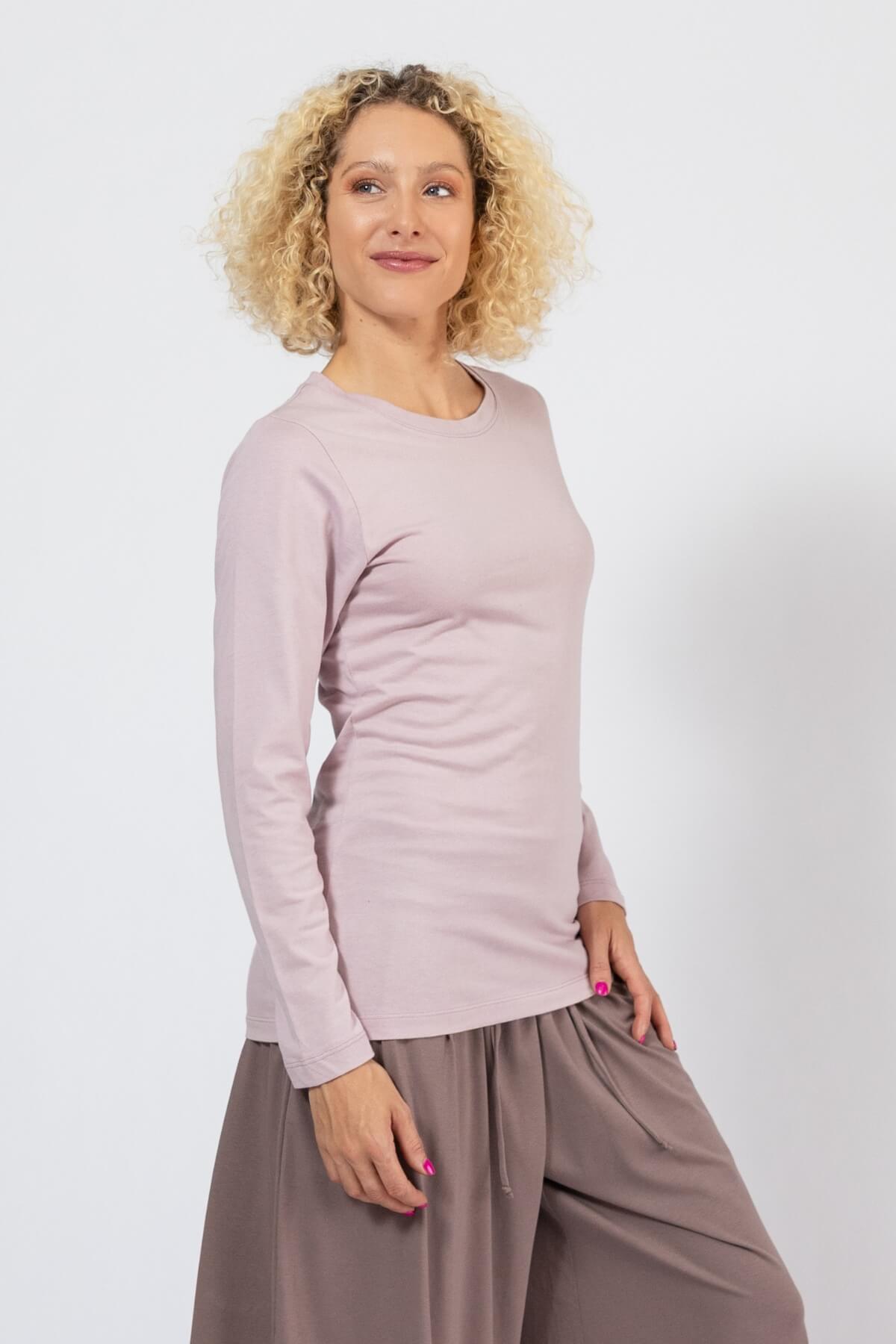 Organic cotton long sleeve tops for women - right side view
