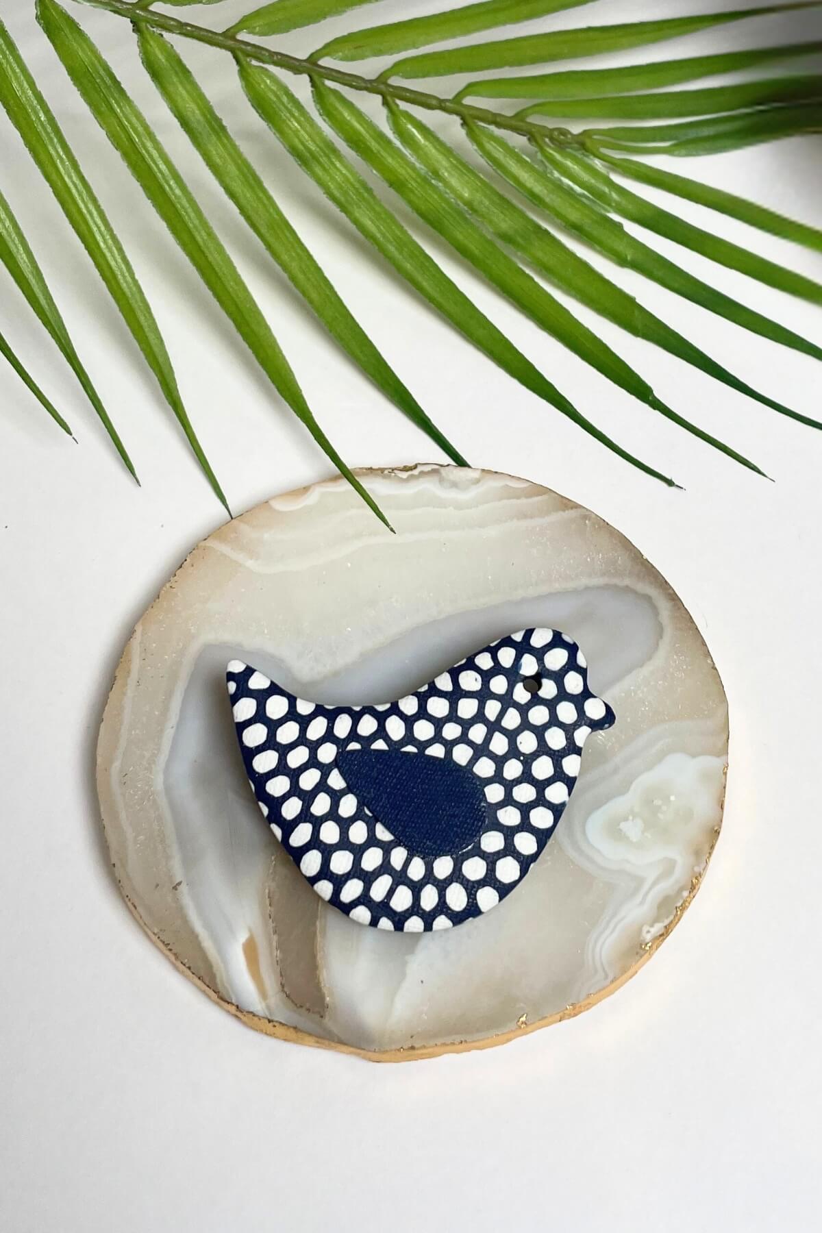 Samunnat Fairtrade Polymer Clay Brooches - on location in Huskisson