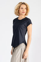 Surya Organic Cotton Basic T-Shirt - asymmetrical hem line