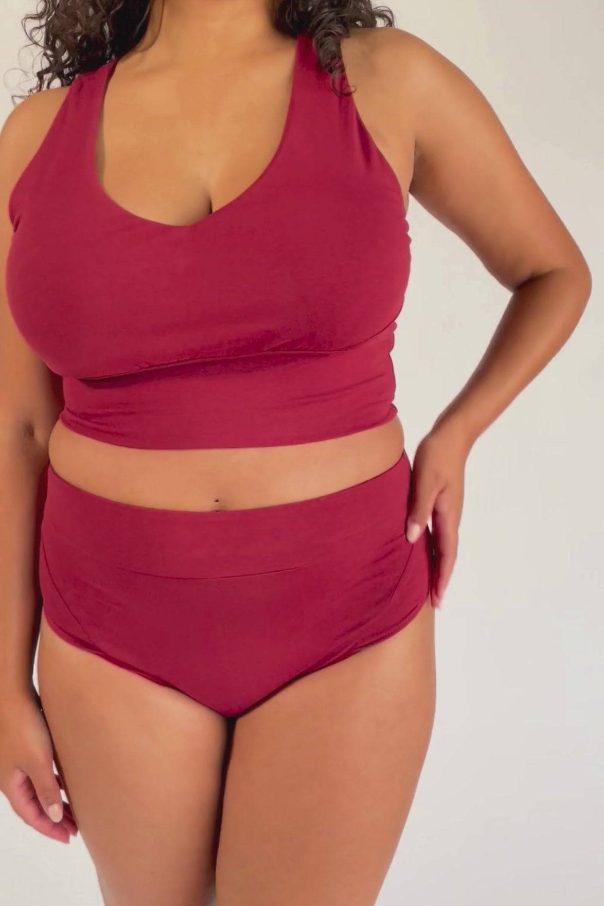 Organic Cotton Briefs - stretchy detail on video