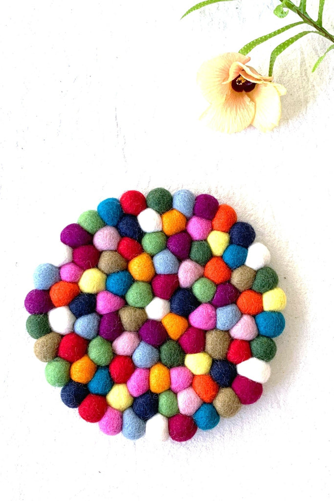 Surya Australia Ethical Felt Ball Coasters and Felt Ball Trivet Set from Nepal - Trivet