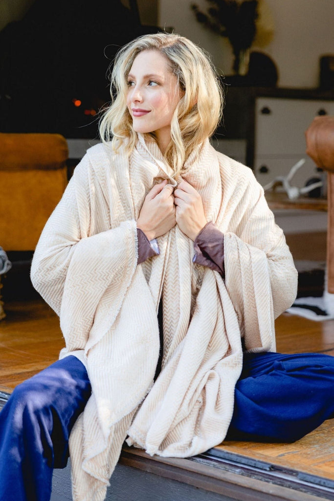 Surya Australia Cashmere Blanket - Cream