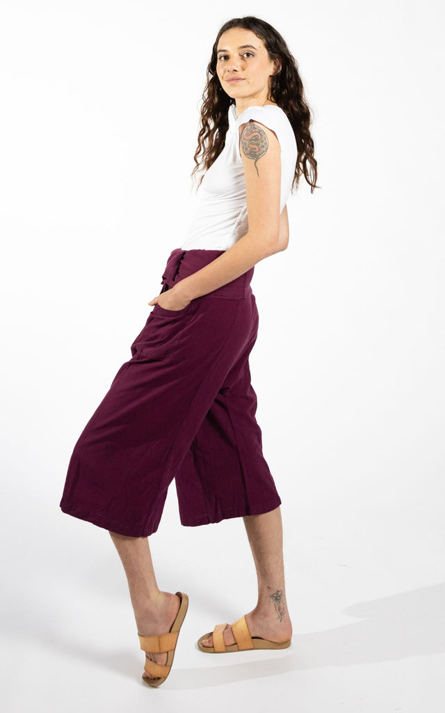 Surya Australia Short Fisherman Pants made in Nepal - Wine