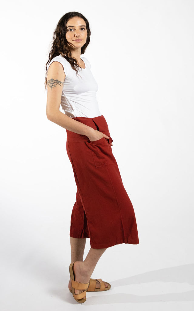 Surya Australia Short Fisherman Pants made in Nepal - Rust