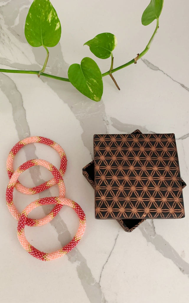 Surya Australia Rolling Beaded Bracelet made in Nepal - Fawtle