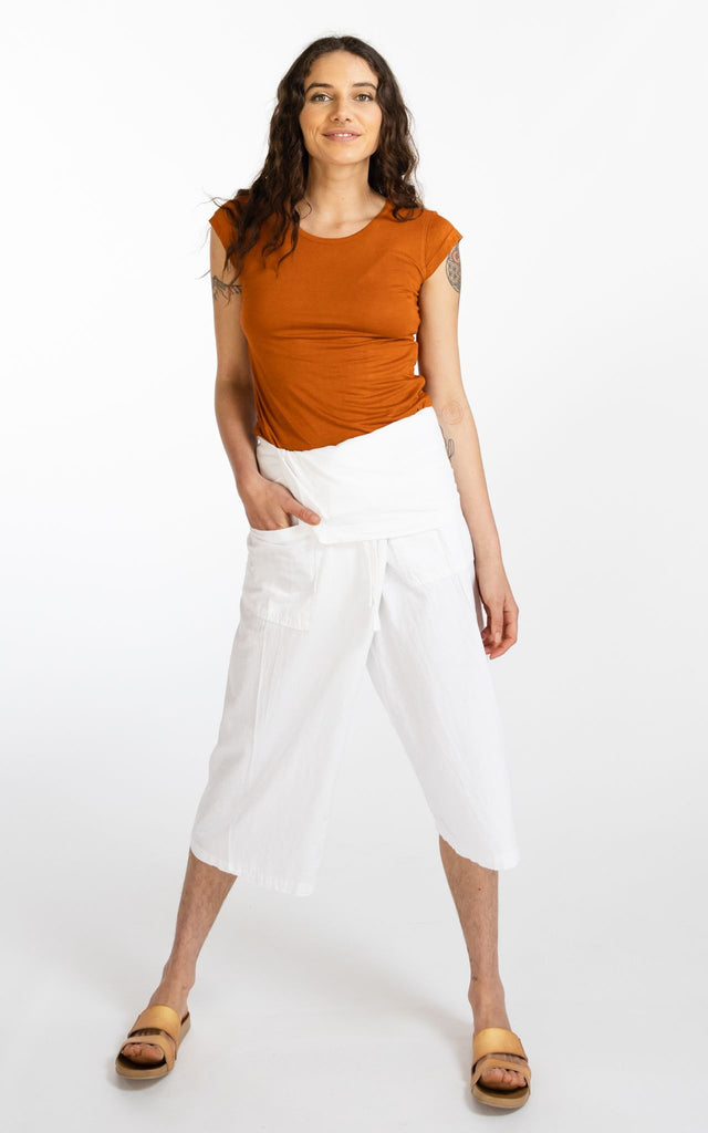 Surya Australia Short Fisherman Pants made in Nepal - White